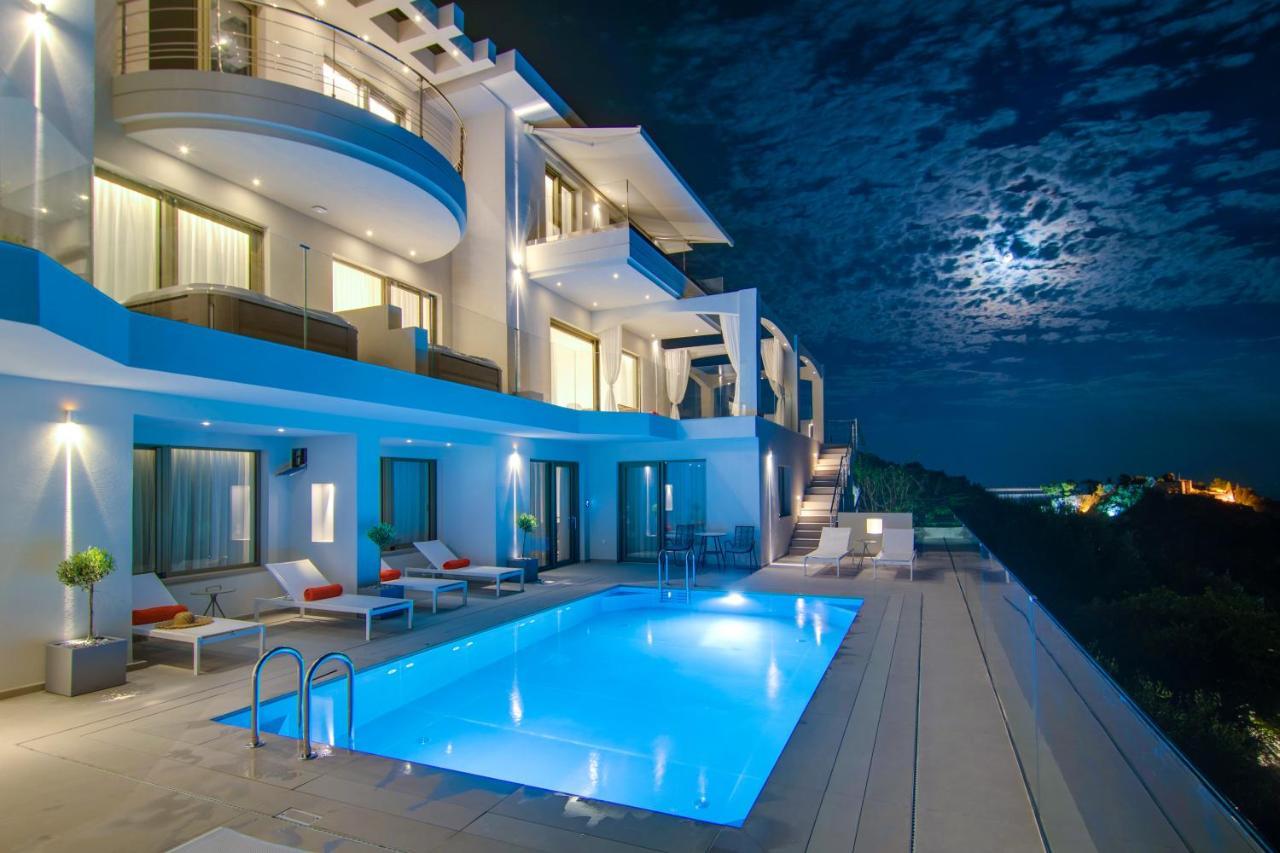 Livinghome Suites Párga Zewnętrze zdjęcie