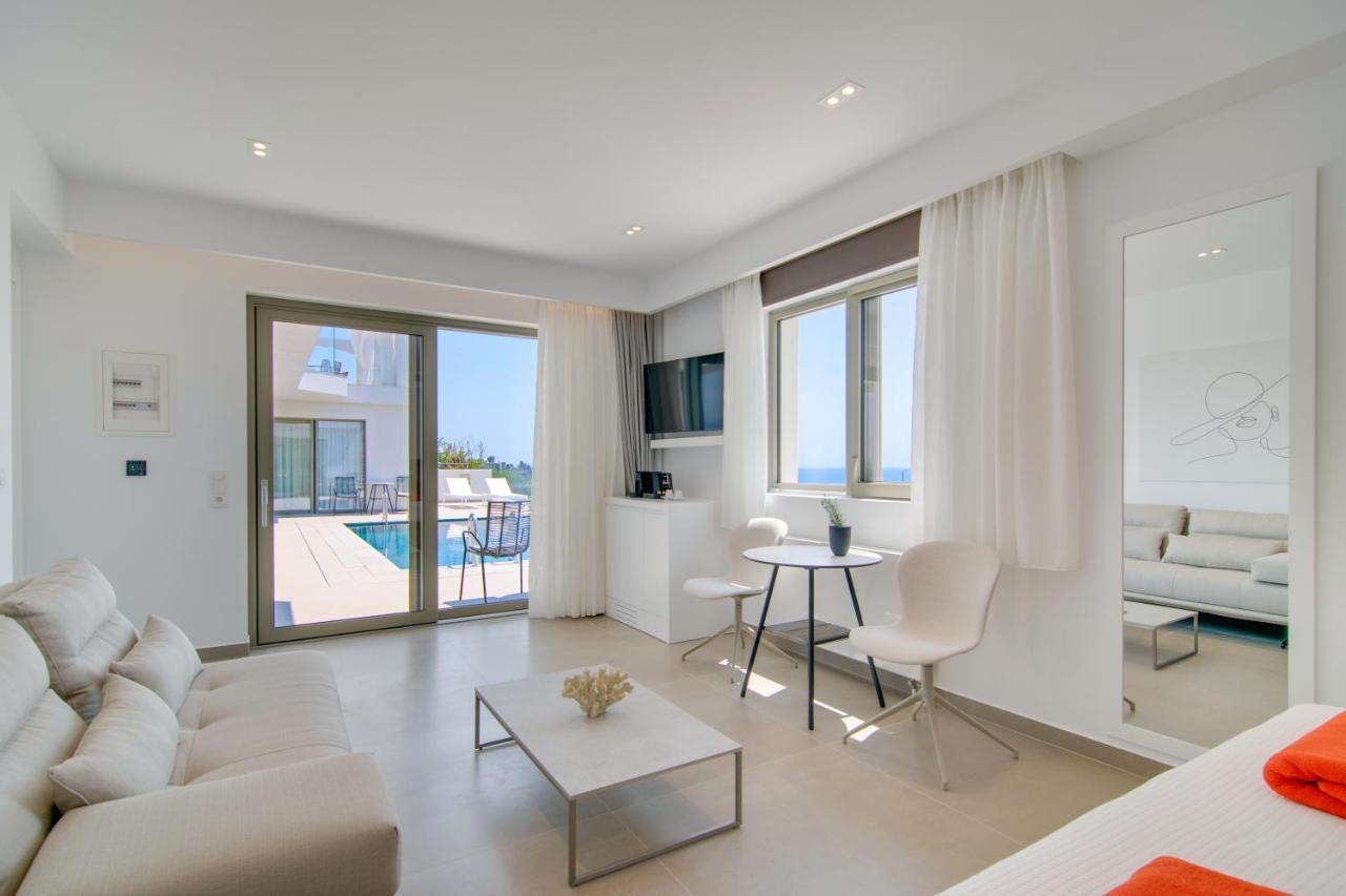Livinghome Suites Párga Zewnętrze zdjęcie