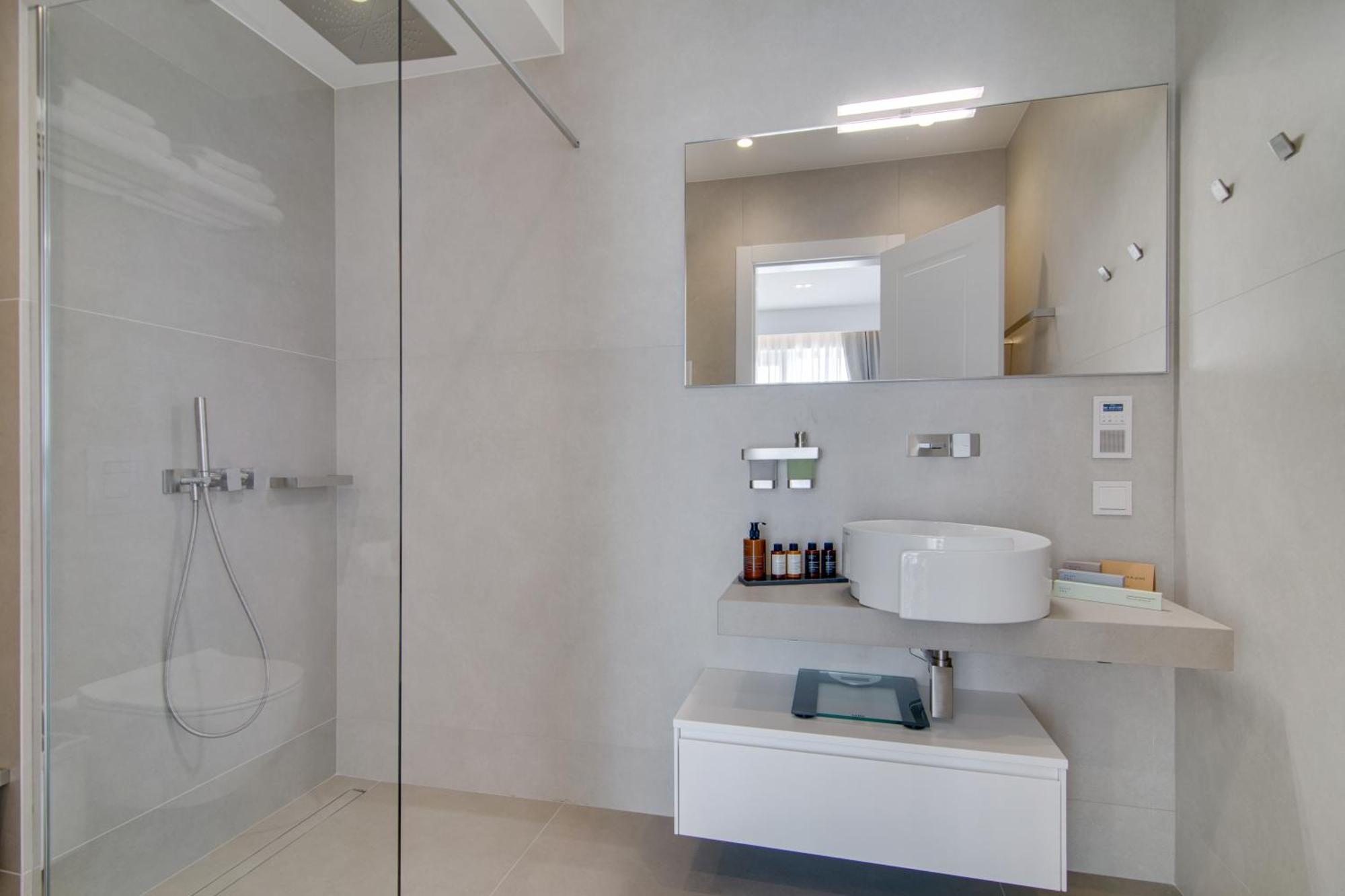 Livinghome Suites Párga Zewnętrze zdjęcie