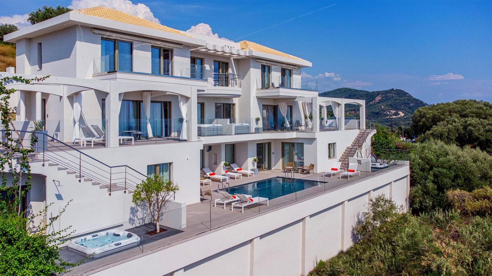 Livinghome Suites Párga Zewnętrze zdjęcie