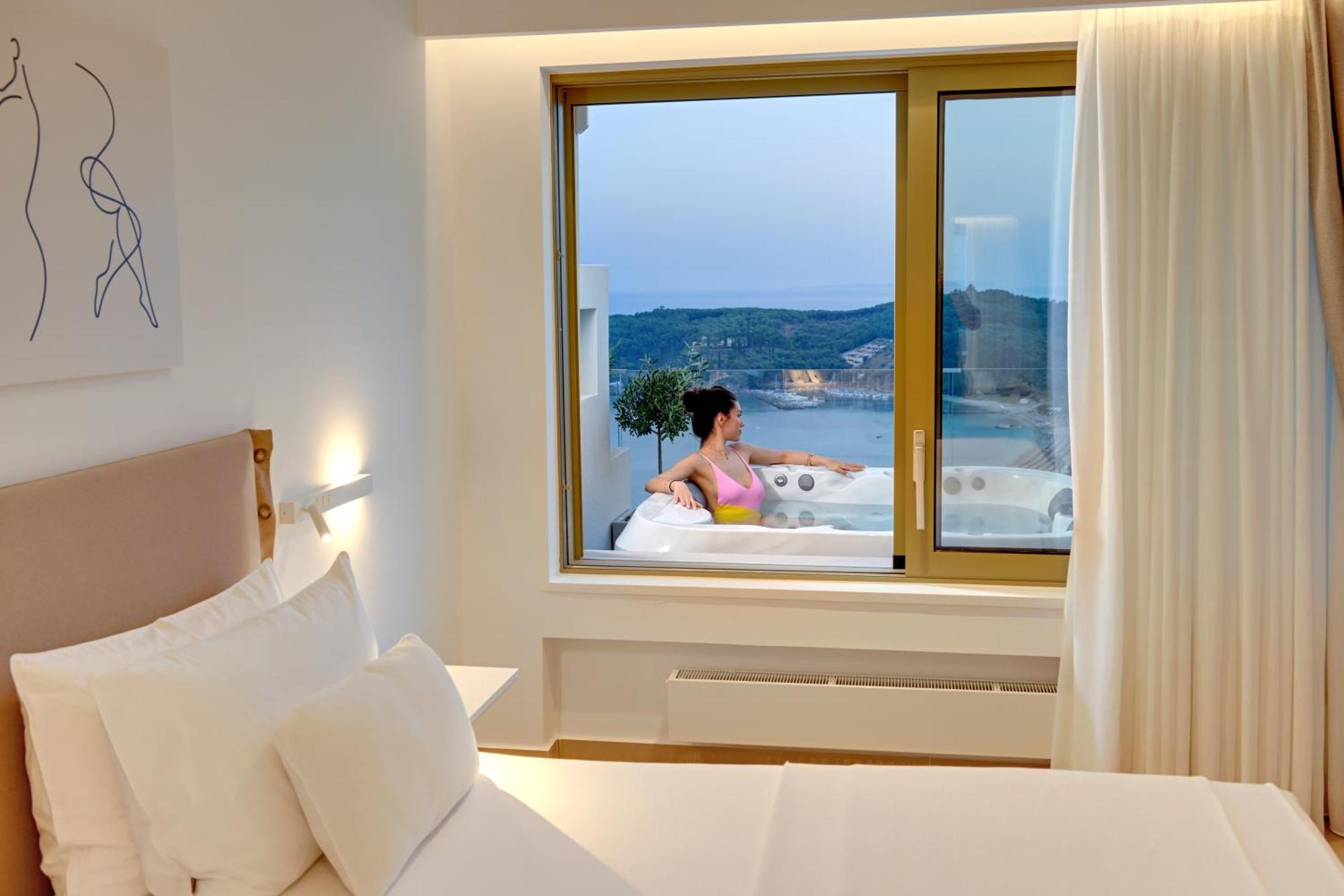 Livinghome Suites Párga Zewnętrze zdjęcie